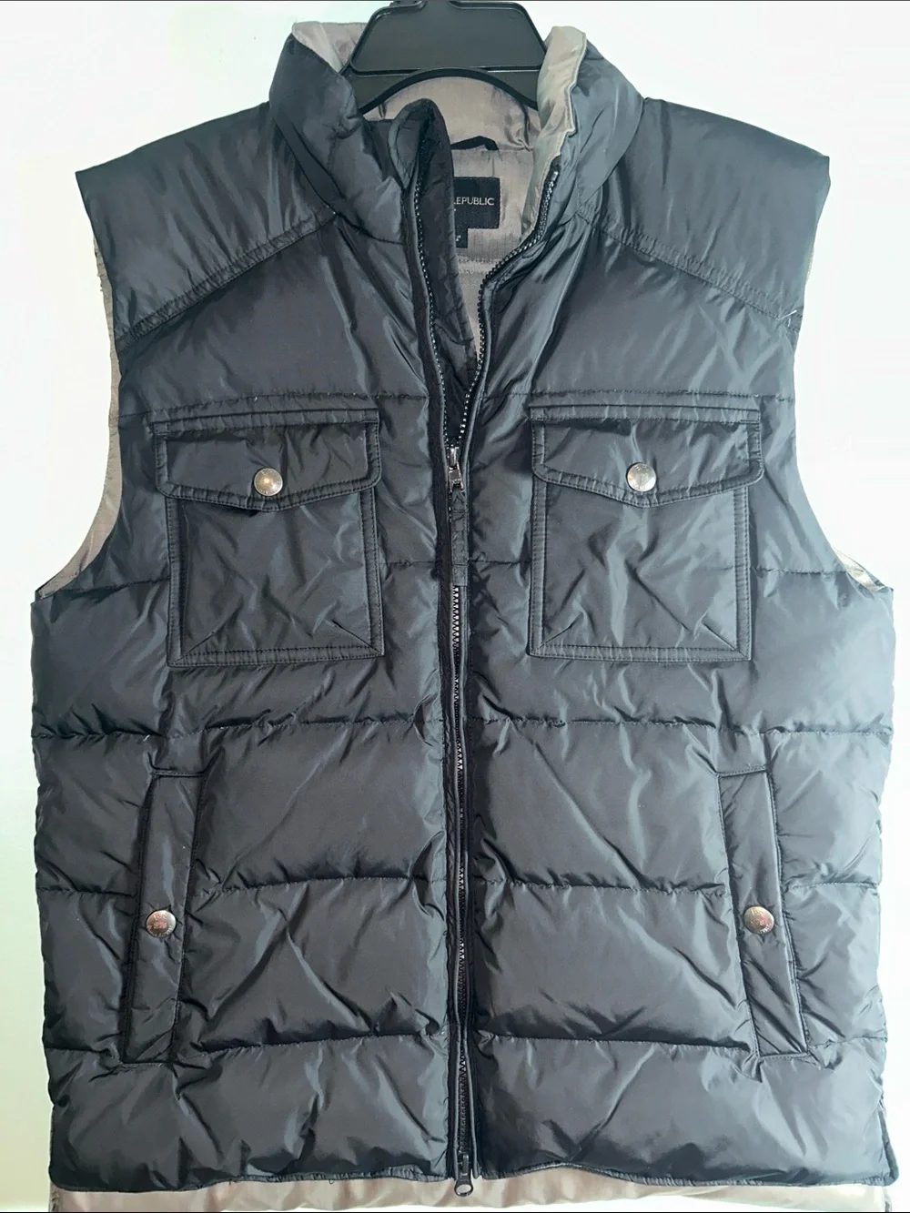 Banana Republic Black Quilted Puffer Vest